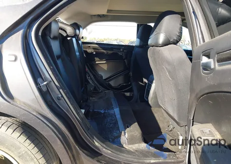 2016 Chrysler 300 Anniversary Edition z USA, uszkodzony, nr VIN 2C3CCAAG3GH224489